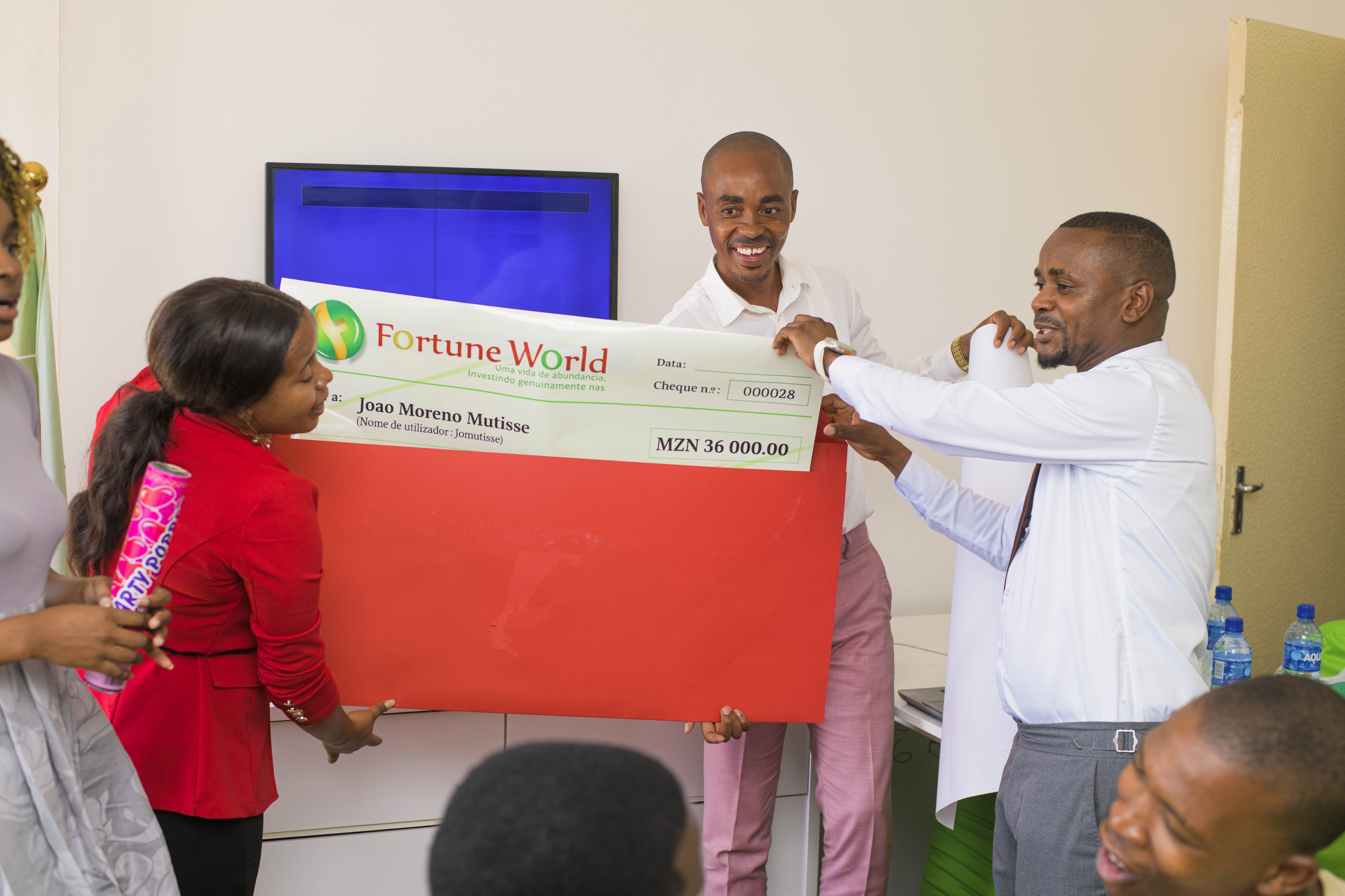 QUEBRA-DE-NOTÍCIA: BÓNUS DUPLO PARA JOMUTISSE